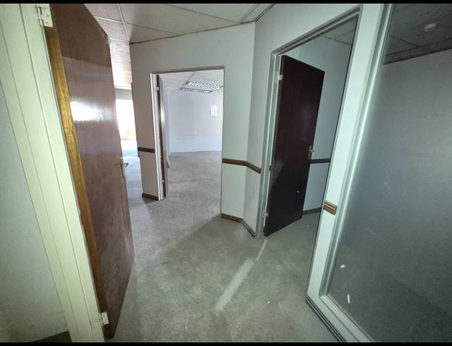 249M² OFFICE TO LET IN RIVONIA